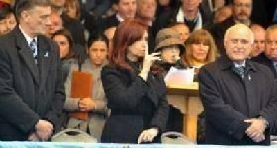 La presencia de Cristina cop� la celebraci�n del D�a de la Bandera