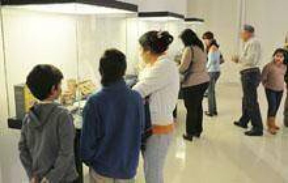 Santiago recibi� alrededor de 80.000 visitantes durante el fin de semana largo