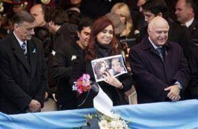 La Presidenta ya se mostr� en Rosario como candidata