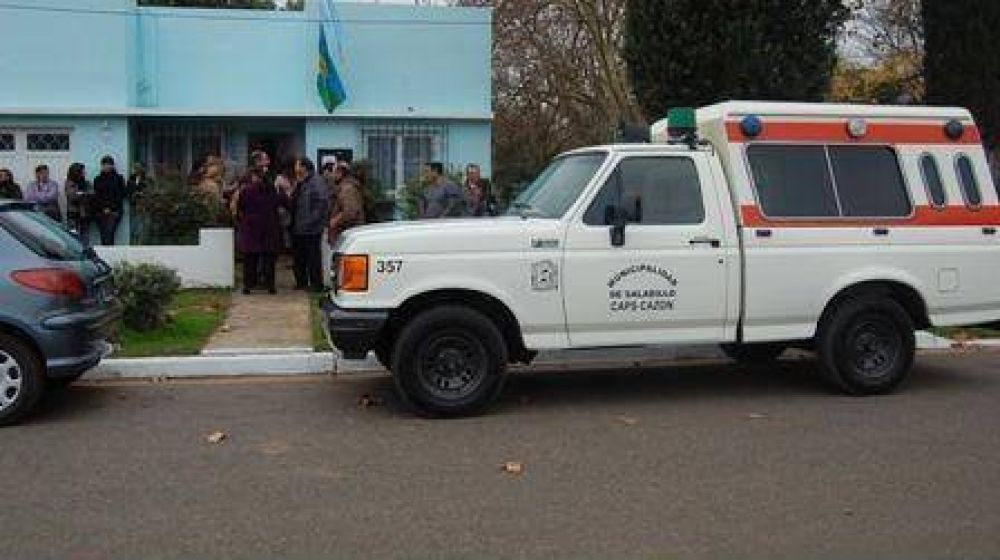 Gorosito entreg� una ambulancia para Caz�n