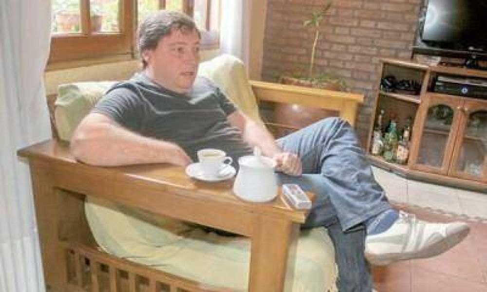OMAR PARISI �L�pez Puelles es el que m�s me gusta para continuar mi gesti�n�