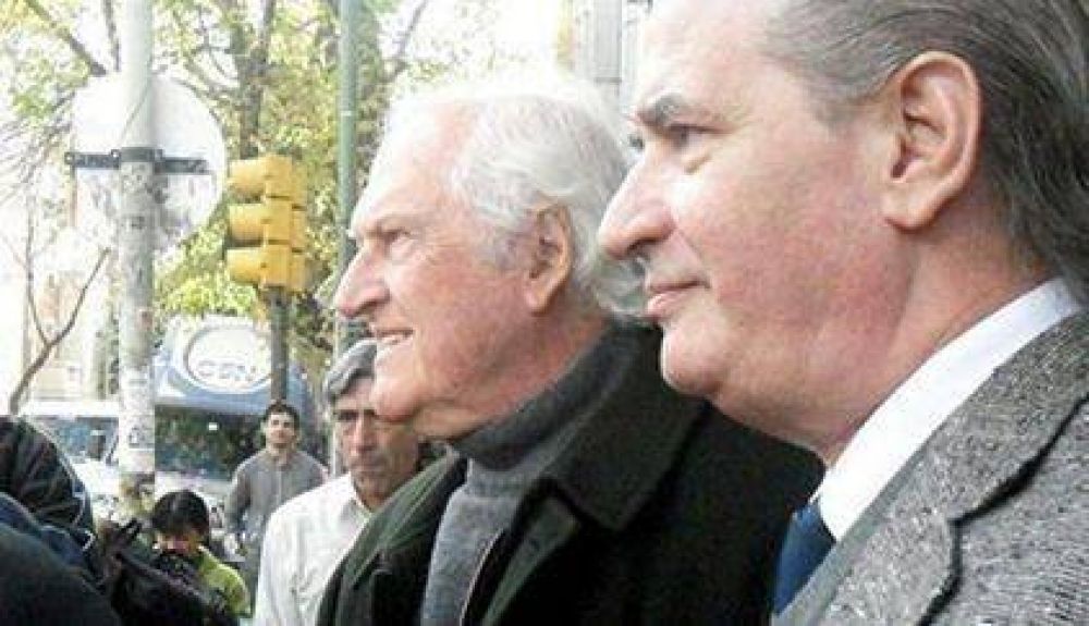 Proyecto Sur se aleja m�s de Binner