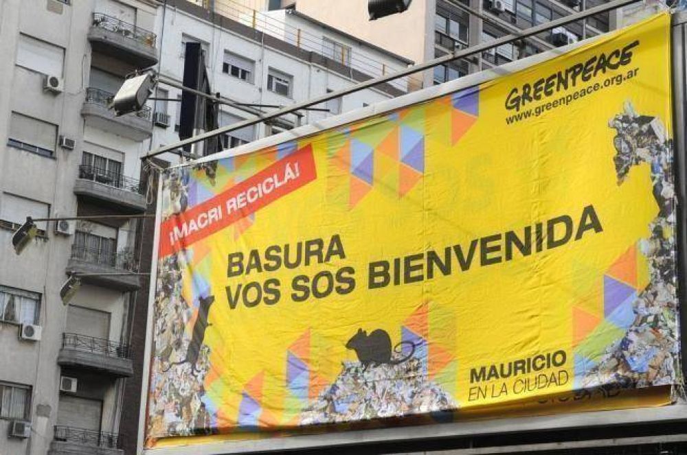 Tras la presi�n de Greenpeace, Macri se comprometi� a cumplir con la Ley de Basura Cero