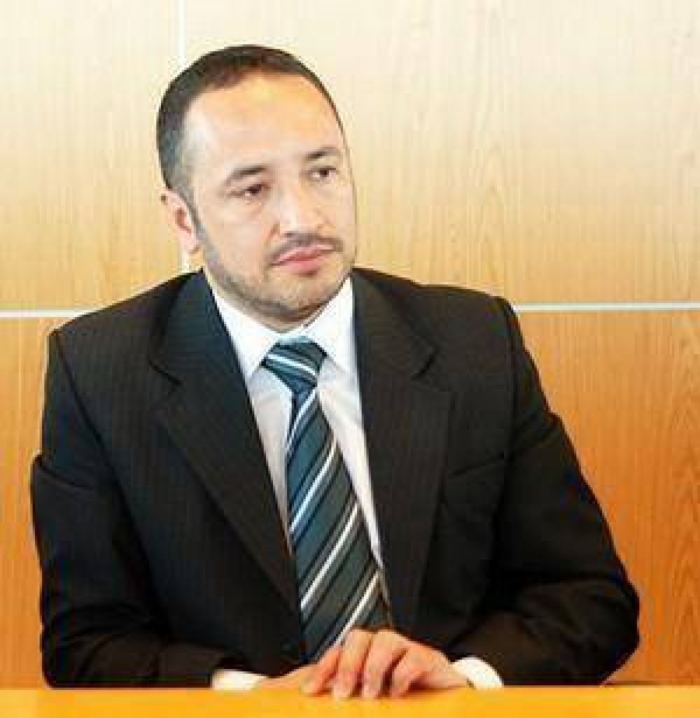 A tres meses de haber anunciado la pol�mica resoluci�n 12,
