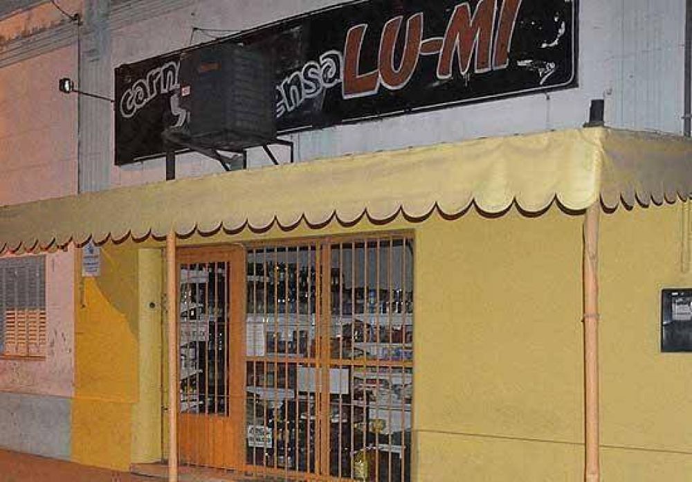Secuestran 450 kilos de carne y 100 chorizos en Hinojo: habr�an dado con un matadero clandestino