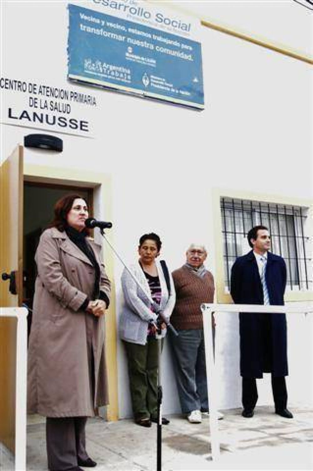 LUJ�N - GRACIELA ROSSO REINAUGUR� EL CAPS (CENTRO DE ATENCION  PRIMARIA DE SALUD) DEL BARRIO LANUSSE