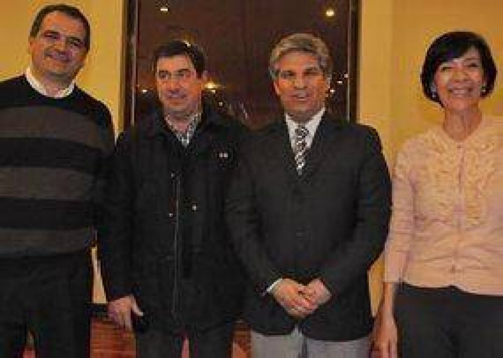  Fern�ndez baj� su aspiraci�n y se sum� al equipo de Poggi