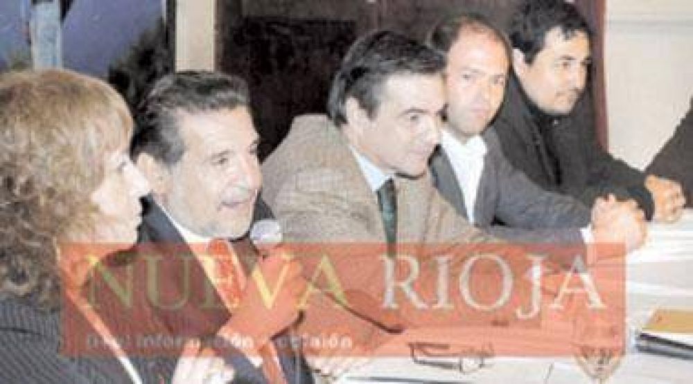 Discuten pol�ticas nacionales de promoci�n tur�stica 