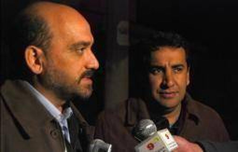 Tineo recorre el interior con la mira puesta en una diputaci�n