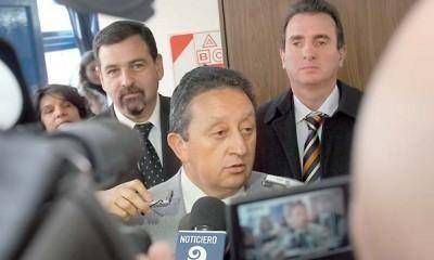 A horas de la definici�n, Jaque se ve fuera de la lista de diputados
