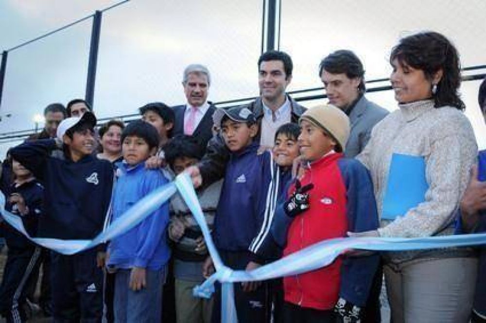 Urtubey �Nuestra �nica justificaci�n es que cada uno de los vecinos pueda vivir mejor cada d�a�
