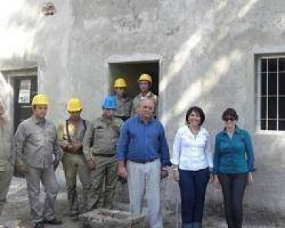 Orban recorri� las obras de la sede del programa de mejoramiento gen�tico 