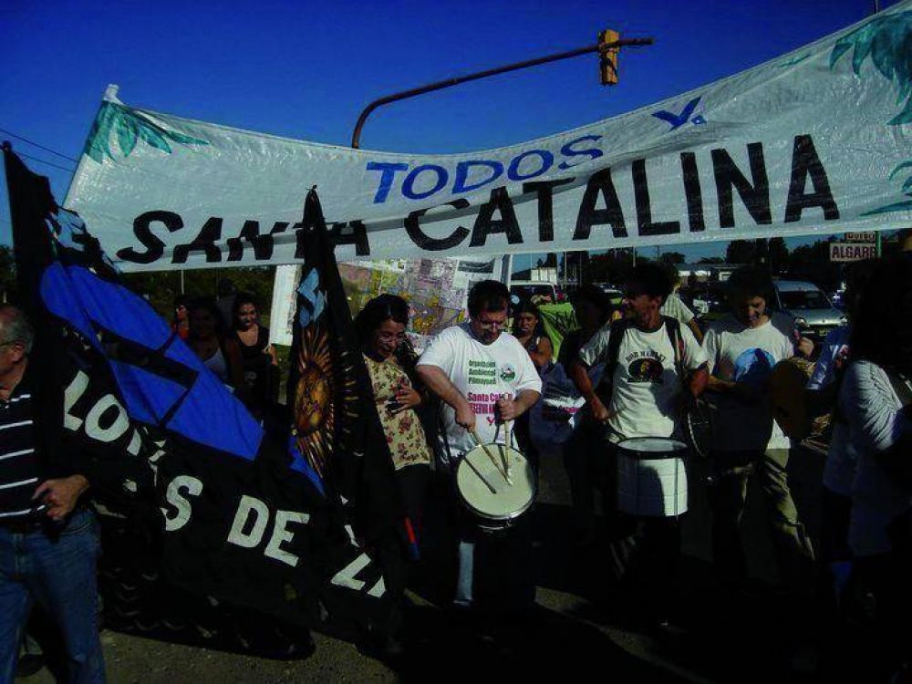 Presentan un recurso de amparo para frenar el da�o de Covelia sobre Santa Catalina 