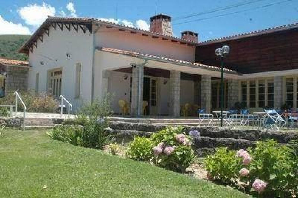 Rematar�n hoster�a de El Rodeo con base de entre 6 y 7 millones