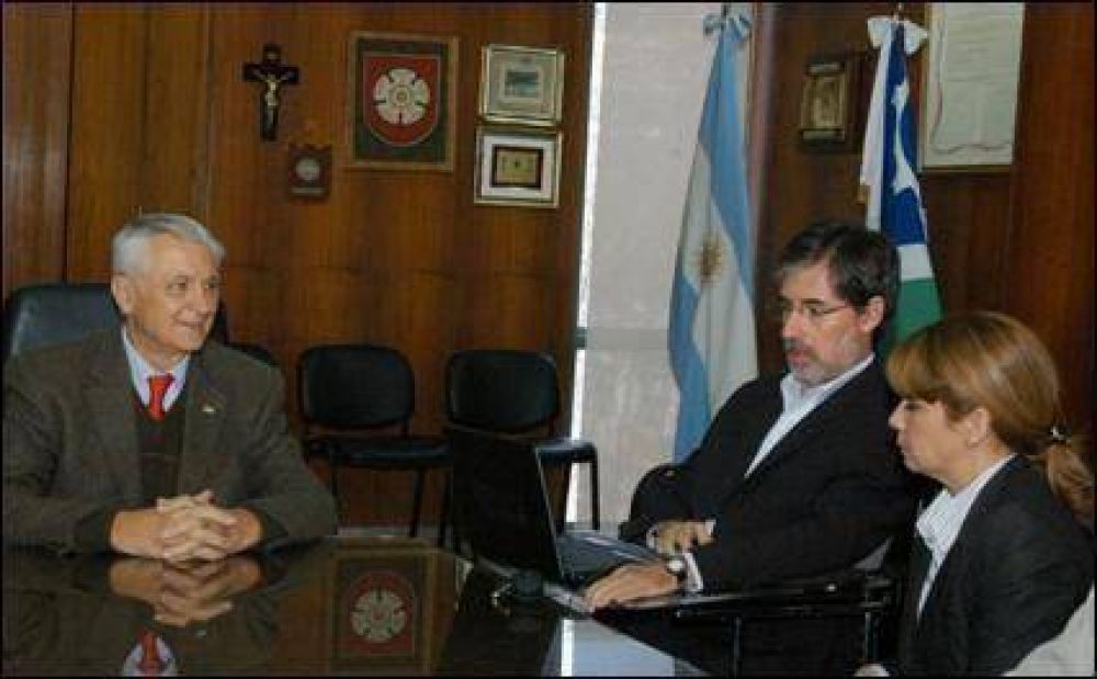 Ivoskus recibi� a Jorge Rivas