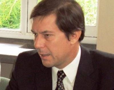 ELECCIONES: SE CONFIRMO LA CANDIDATURA A INTENDENTE DE FERNANDO NERI