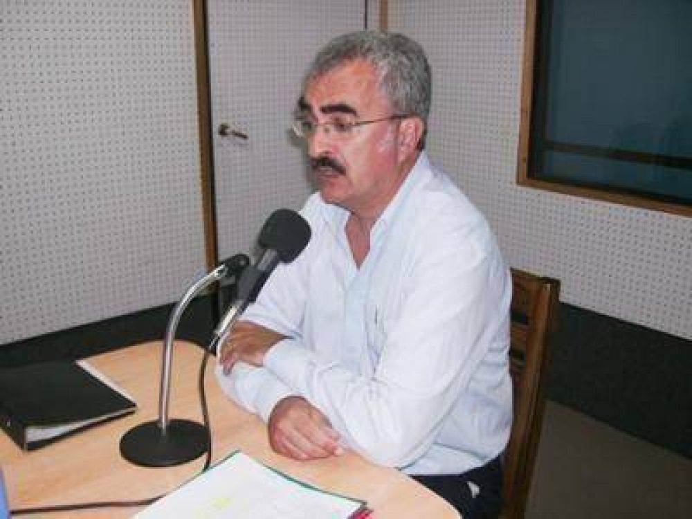 SIN ARREGLO POR LA LISTA DE LA UCR-DE NARV�EZ   