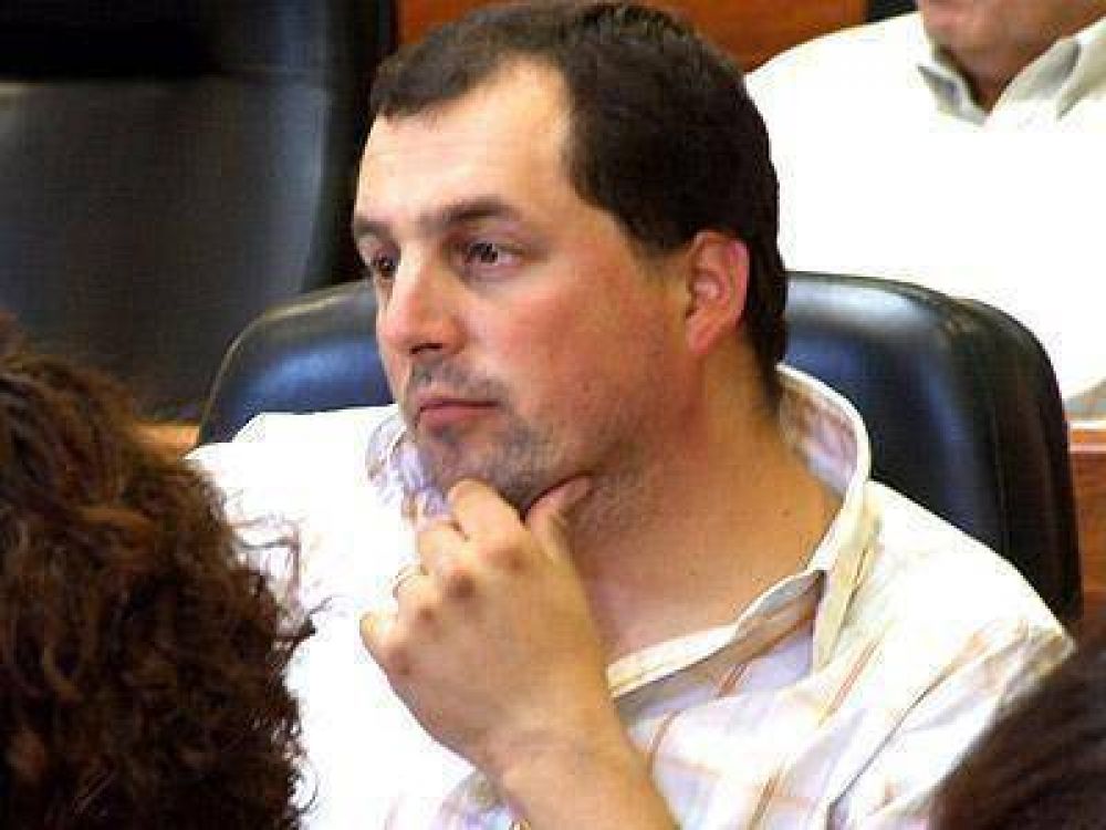 L�pez: �Cesa infringi� una ordenanza pero no cometi� un delito como dijo el oficialismo�