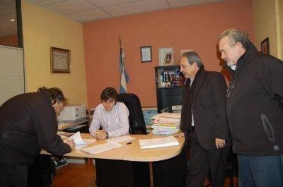 Acuerdo con Obras Sanitarias para modificar la liquidaci�n de haberes y recomponer salarios