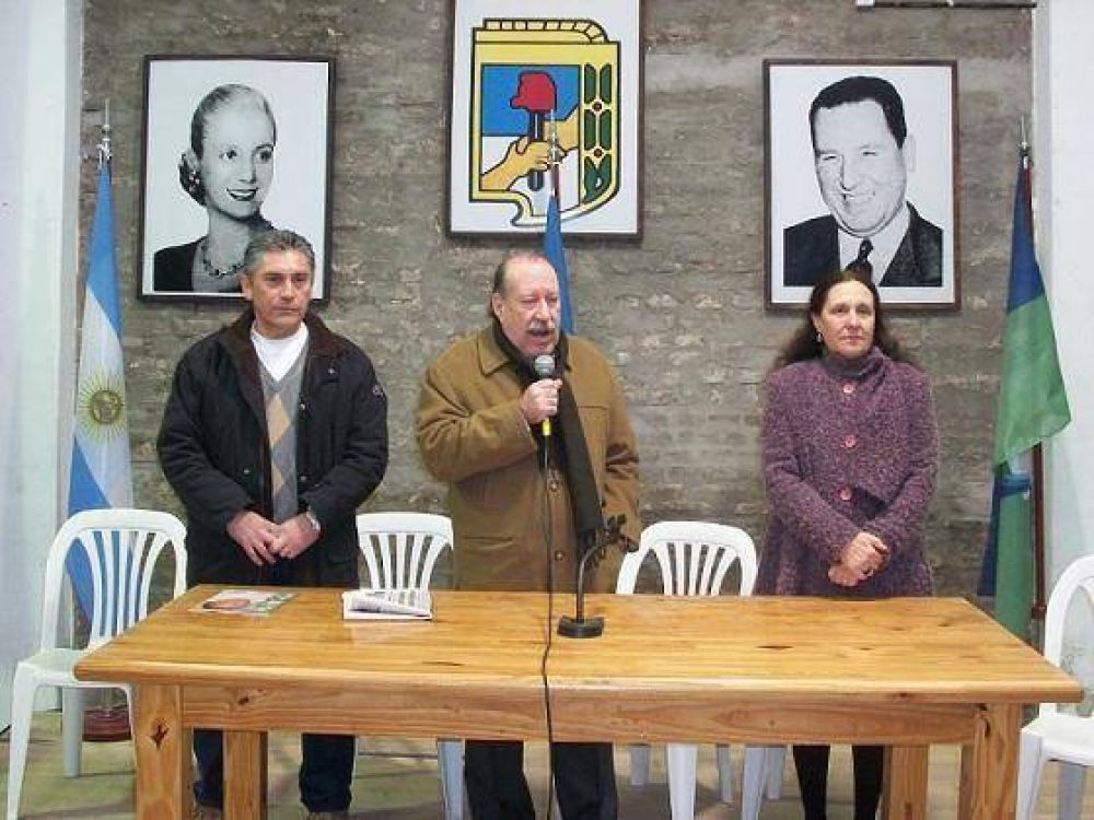 El Intendente Osvaldo Amieiro present� su lista de concejales