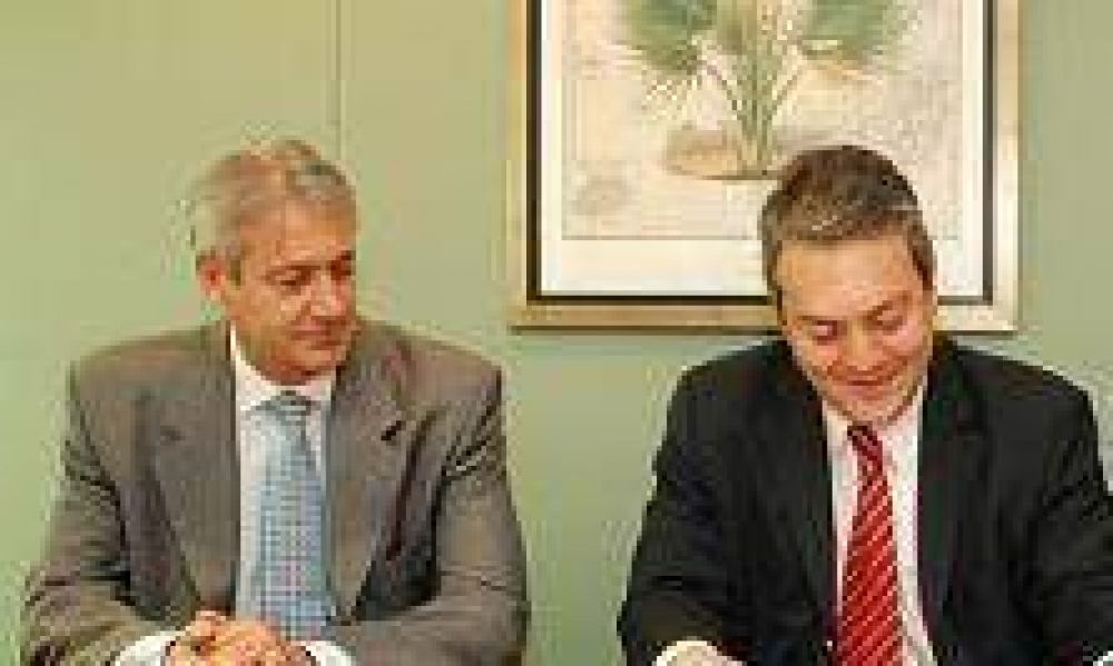Los nombres que propone Breitenstein como candidatos a concejales