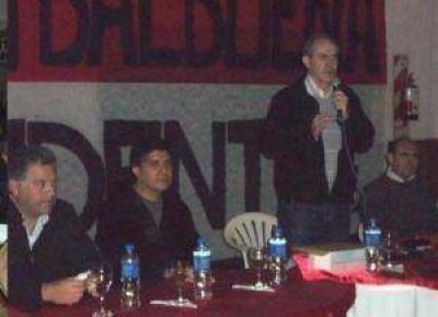 �La mentira y sembrar el miedo es la esencia del gobierno�, afirma Nikisch
