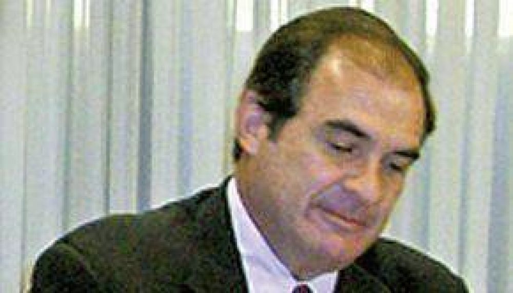 �El romerismo intenta proscribir al duhaldismo�