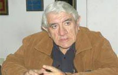 Falleci� el poeta santiague�o Felipe Rojas