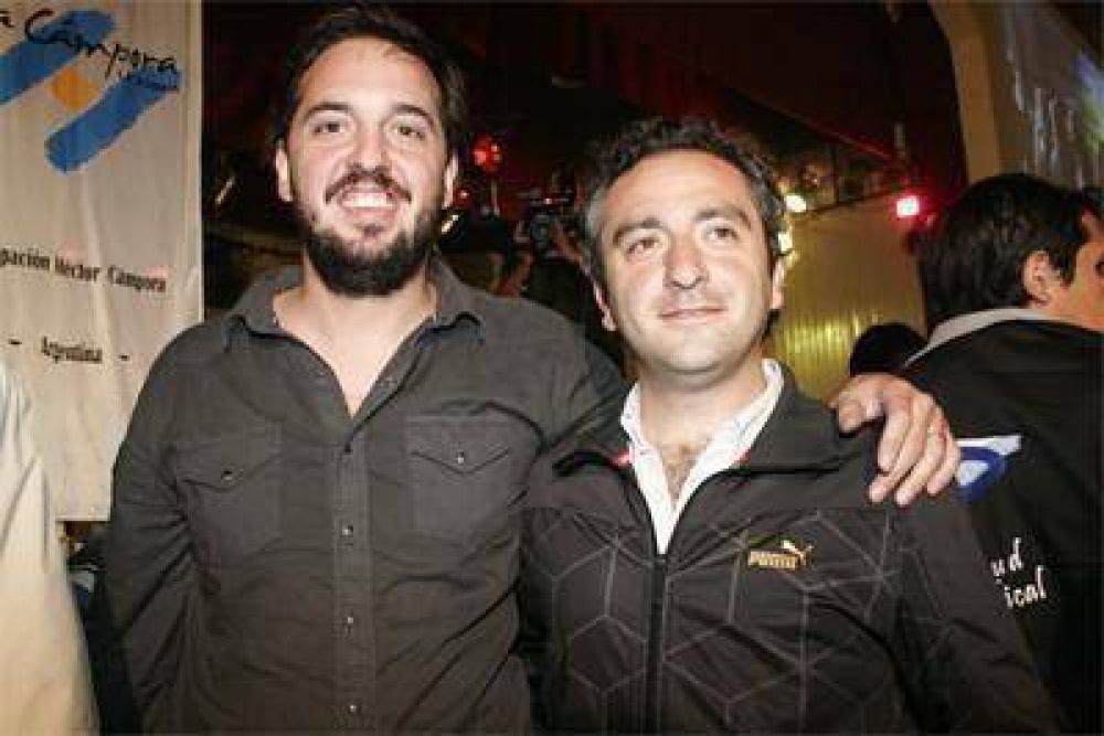 Mar�n fue a Buenos Aires y La C�mpora se bajar�a de la lista de diputados del PJ