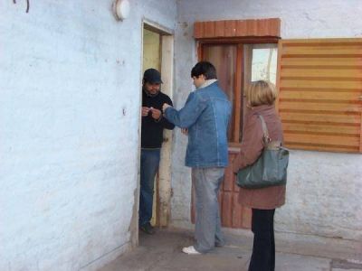 Coco Vieta recorri� el Barrio Julio A. Roca