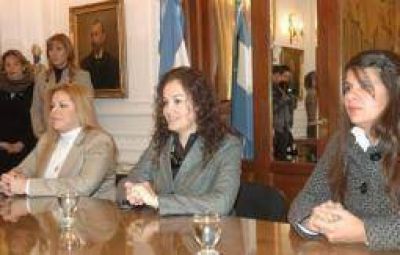 120 nuevos residentes extranjeros quedaron regularizados en La Rioja