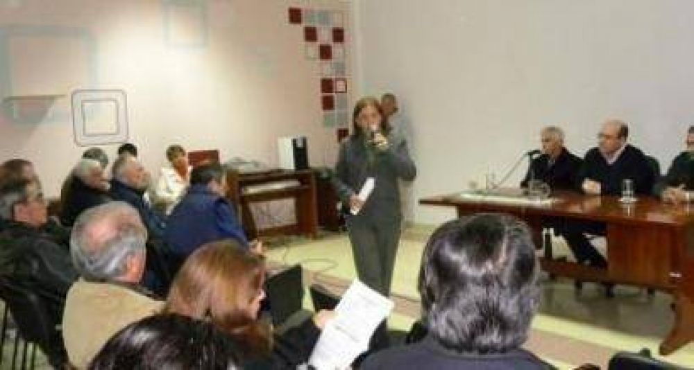 Categ�ricas conclusiones del Foro "POR UNA JUSTICIA INDEPENDIENTE"