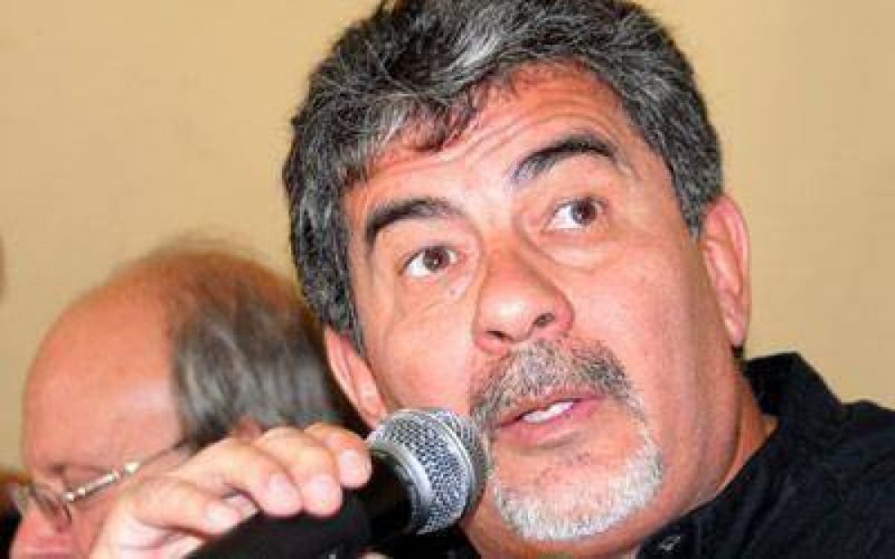 Corriente Sindical admiti� que analiza conformar bloque propio en Diputados