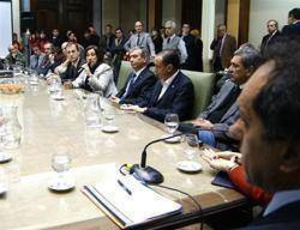  LA INTENDENTA PARTICIPO DEL ANUNCIO DEL GOBERNADOR SCIOLI