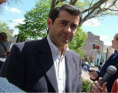 Fern�ndez Garrido desestim� ayuda oficial a un espacio de la UCR 