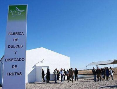 El Gobierno inaugur� una planta procesadora de dulces y un laboratorio de brucelosis