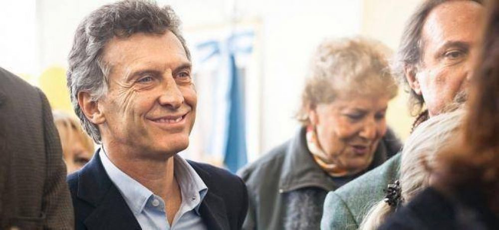 Macri crea los ministerios de Gobierno y Transporte y disuelve Desarrollo Econ�mico