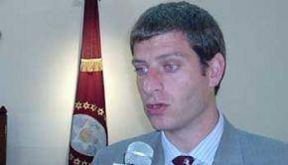 la junta electoral del Frente Salte�o resolvi� rechazar la lista duhaldista