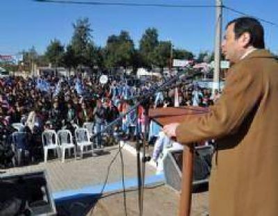 Zamora inaugur� importantes obras