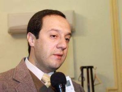 Pagar�n aguinaldo y sueldo  entre el 5 y el 10 de julio
