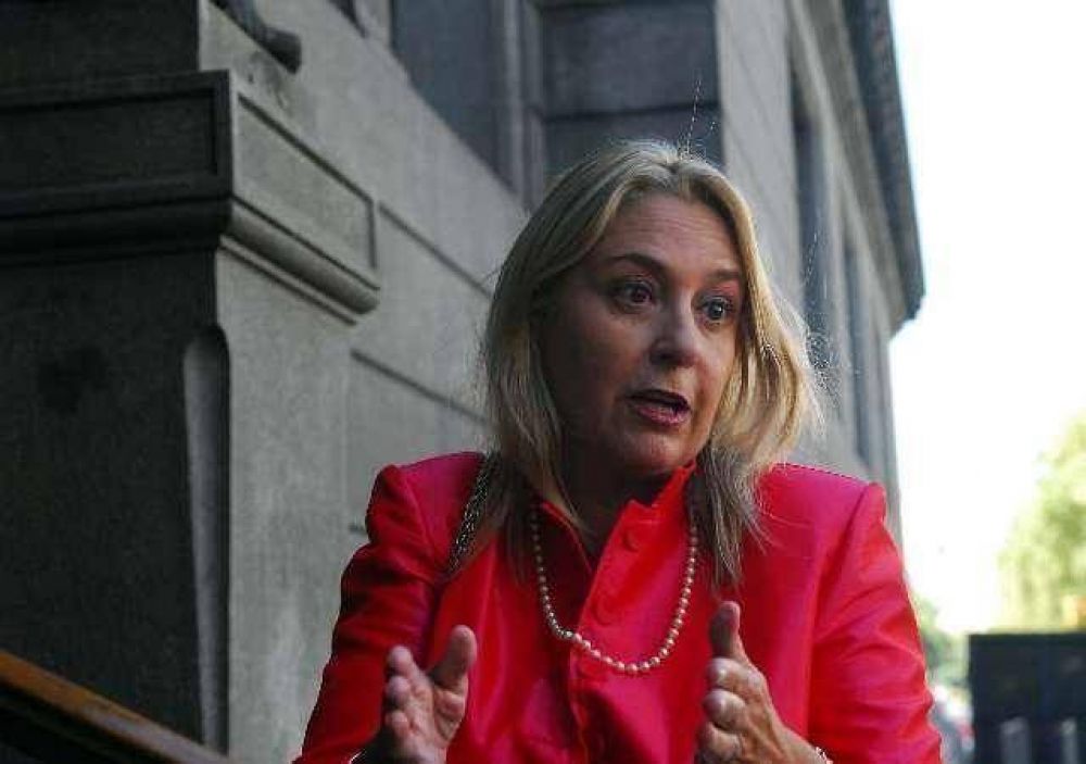 No hay obst�culos jur�dicos para que Adolfo Rodr�guez Sa� se postule a 2 cargos