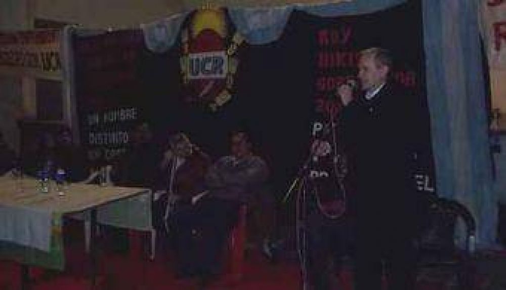 Nikisch: "Silenciosamente, la gente nos acompa�ar� en las urnas"