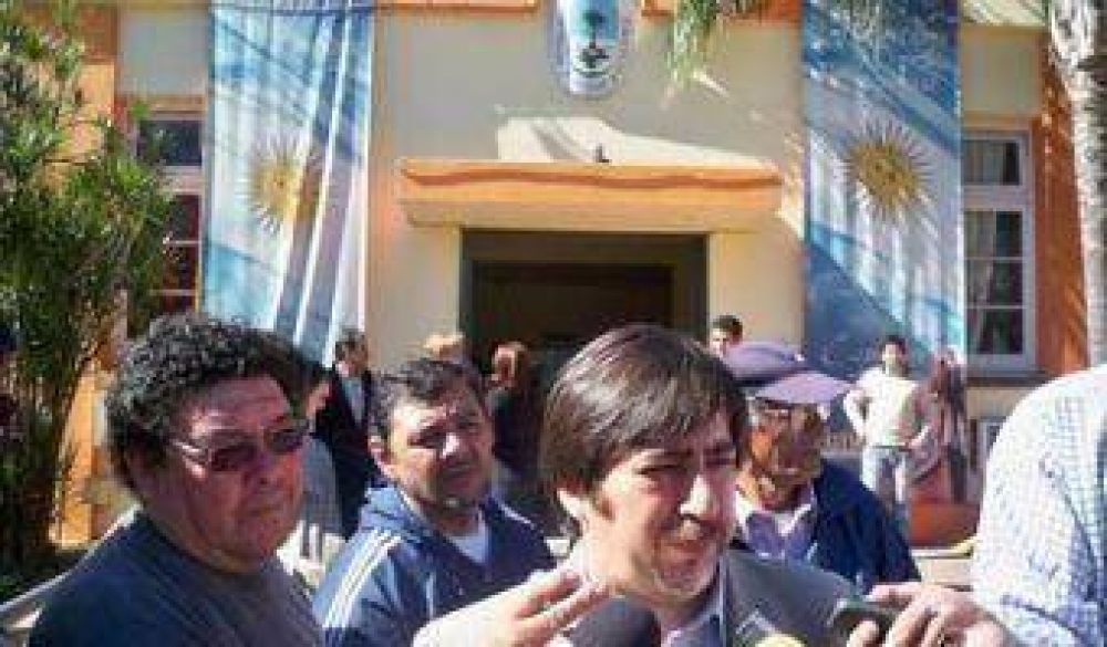 Mart�nez: "Con este anuncio, es claro el triunfo de Capitanich"