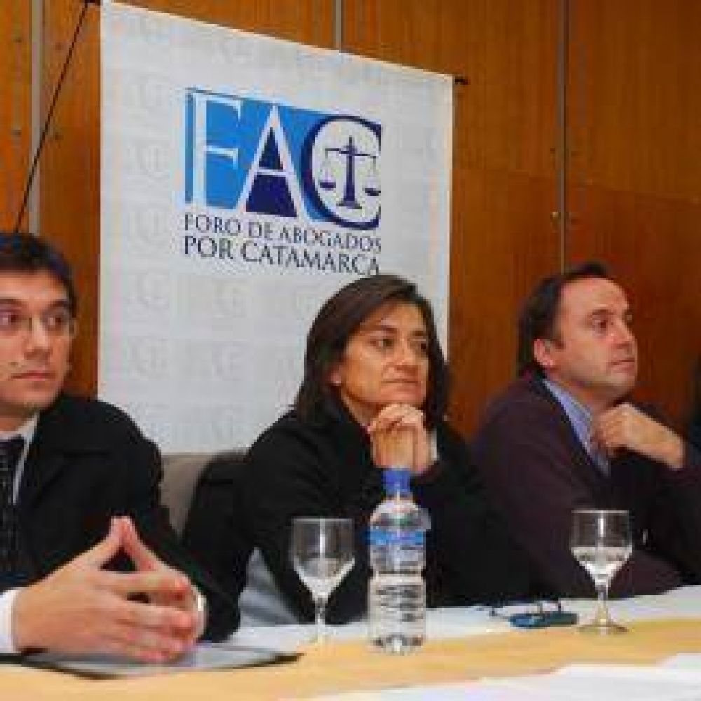 Luc�a: �Queremos, sin lugar a dudas, una Justicia m�s justa�