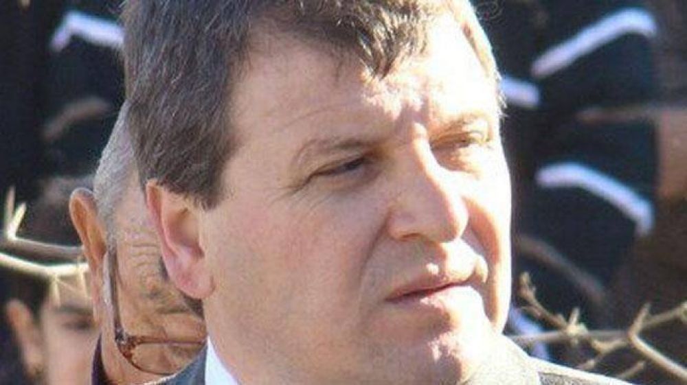 Para los K, hay contradicci�n en la postura de De la Sota y Schiaretti