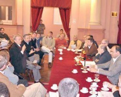 Encuentro con empresarios por el frigor�fico