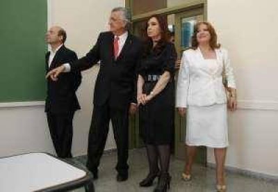 Gioja invit� a Cristina para fines de agosto