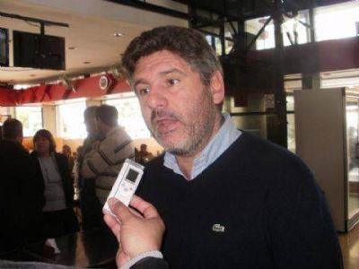 Negrelli cuestion� a la oposici�n que acompa�a �cada espasmo medi�tico de Scioli�