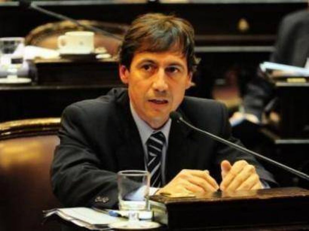 Insfr�n "ya perdi�" advirti� Naidenoff