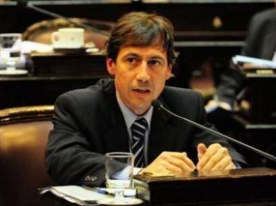 Insfr�n "ya perdi�" advirti� Naidenoff